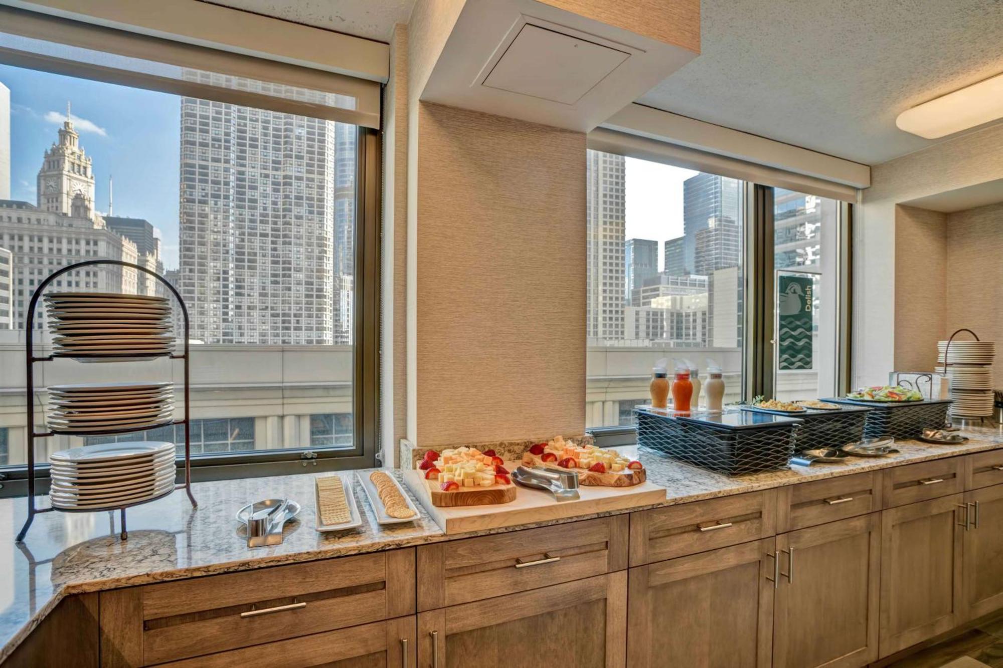 Homewood Suites By Hilton Chicago Downtown Dış mekan fotoğraf